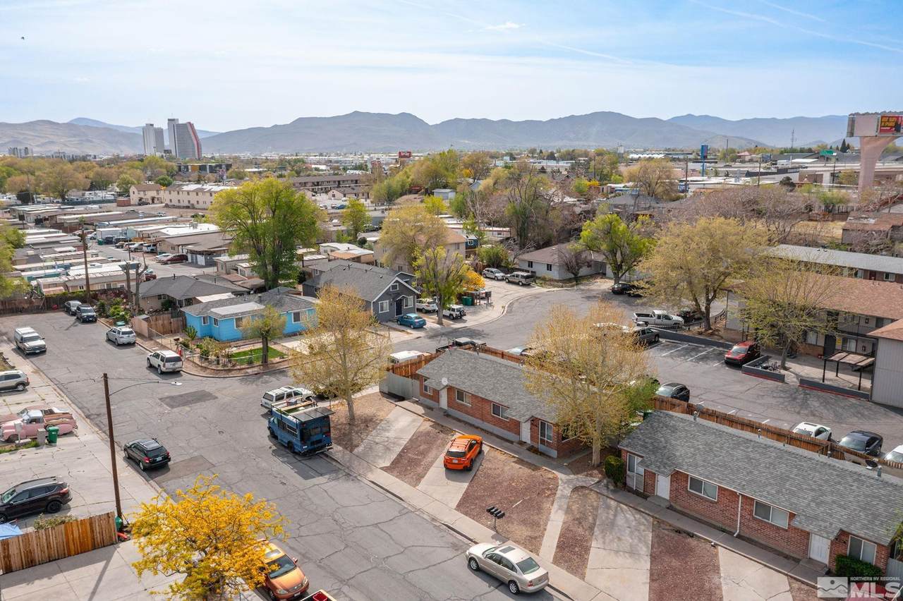 2549 E Street - Photo 1