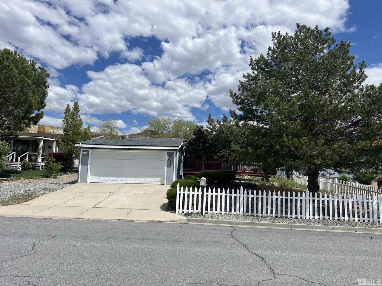 540 Wall Canyon Drive - Photo 1