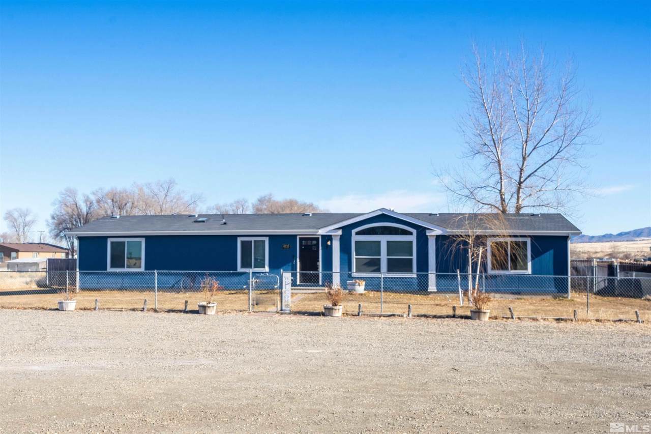 4735 Pond Drive - Photo 1