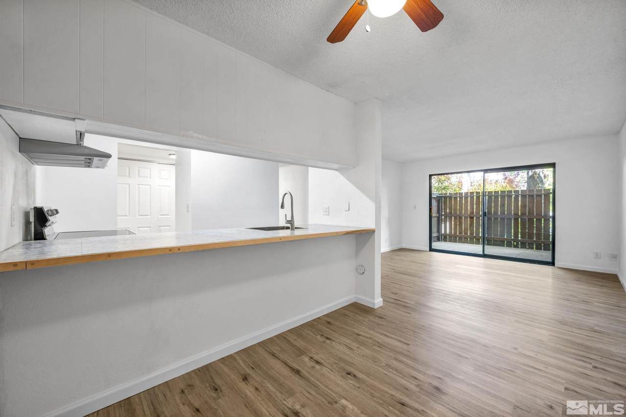 2700 Plumas Street - Photo 1