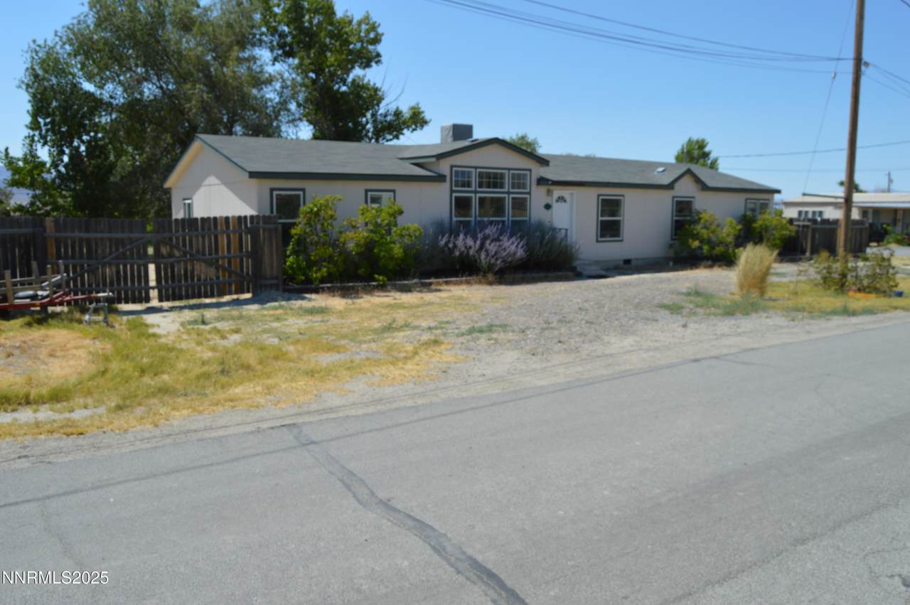 255 Elm Street - Photo 1