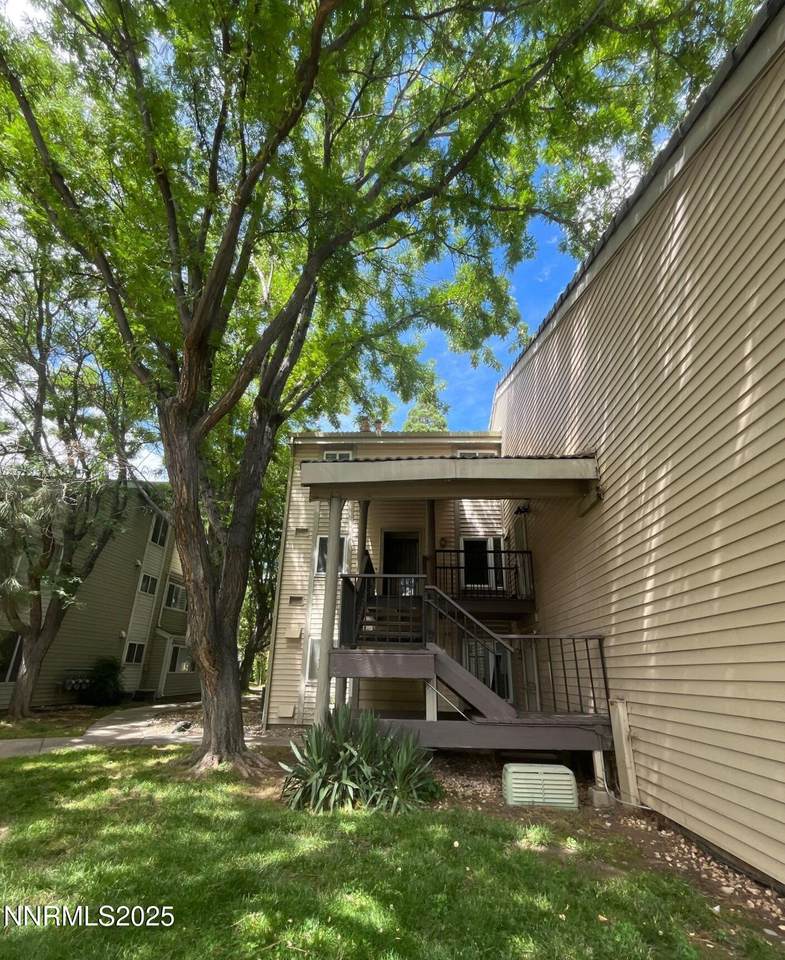 2351 Roundhouse Road - Photo 1