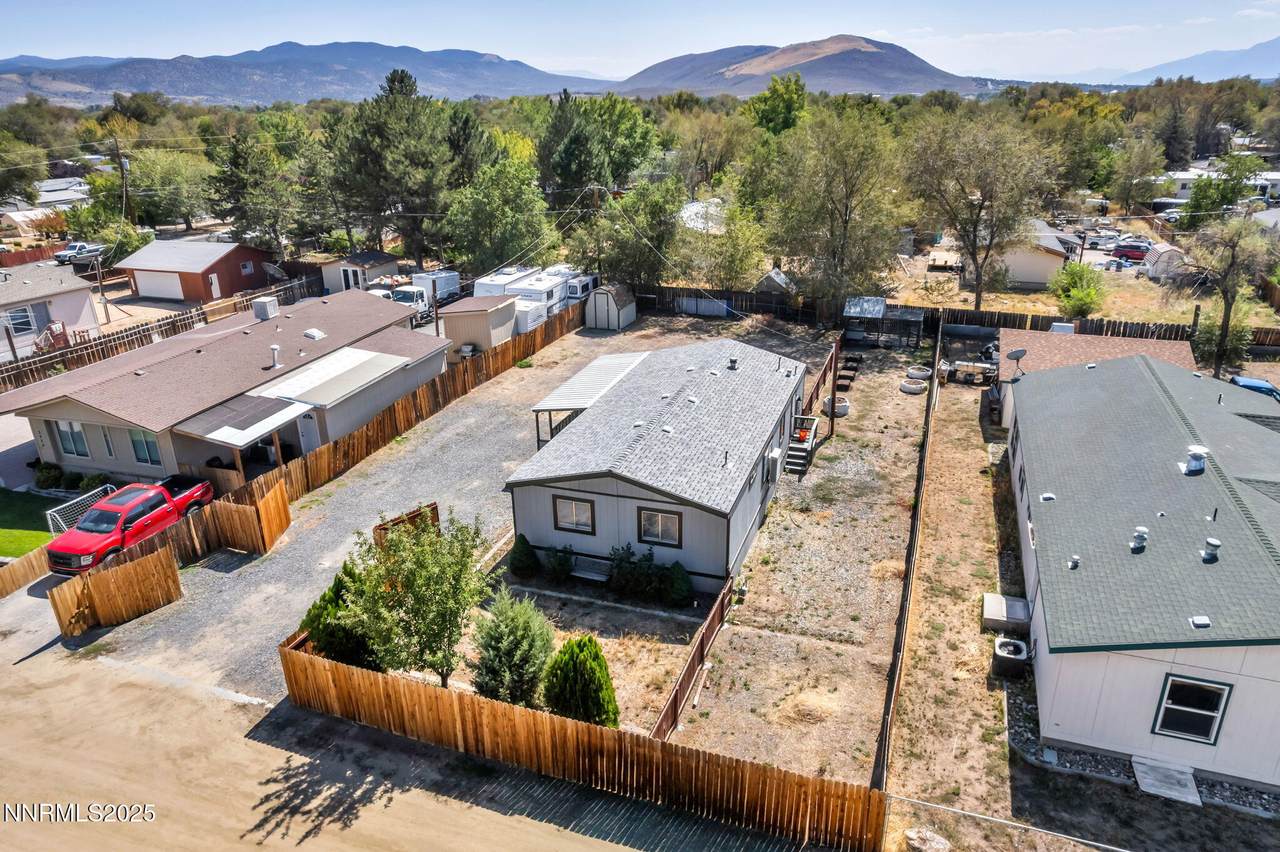 2408 Bunch Way - Photo 1
