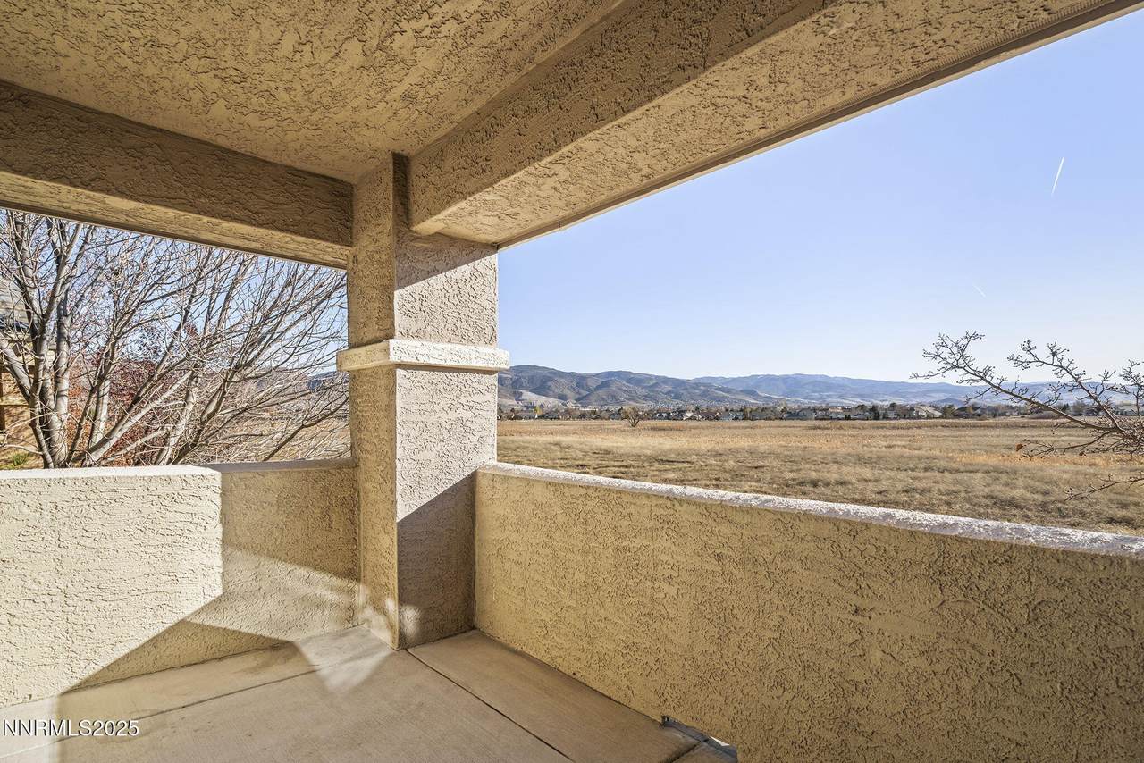 900 Meadows Parkway - Photo 1