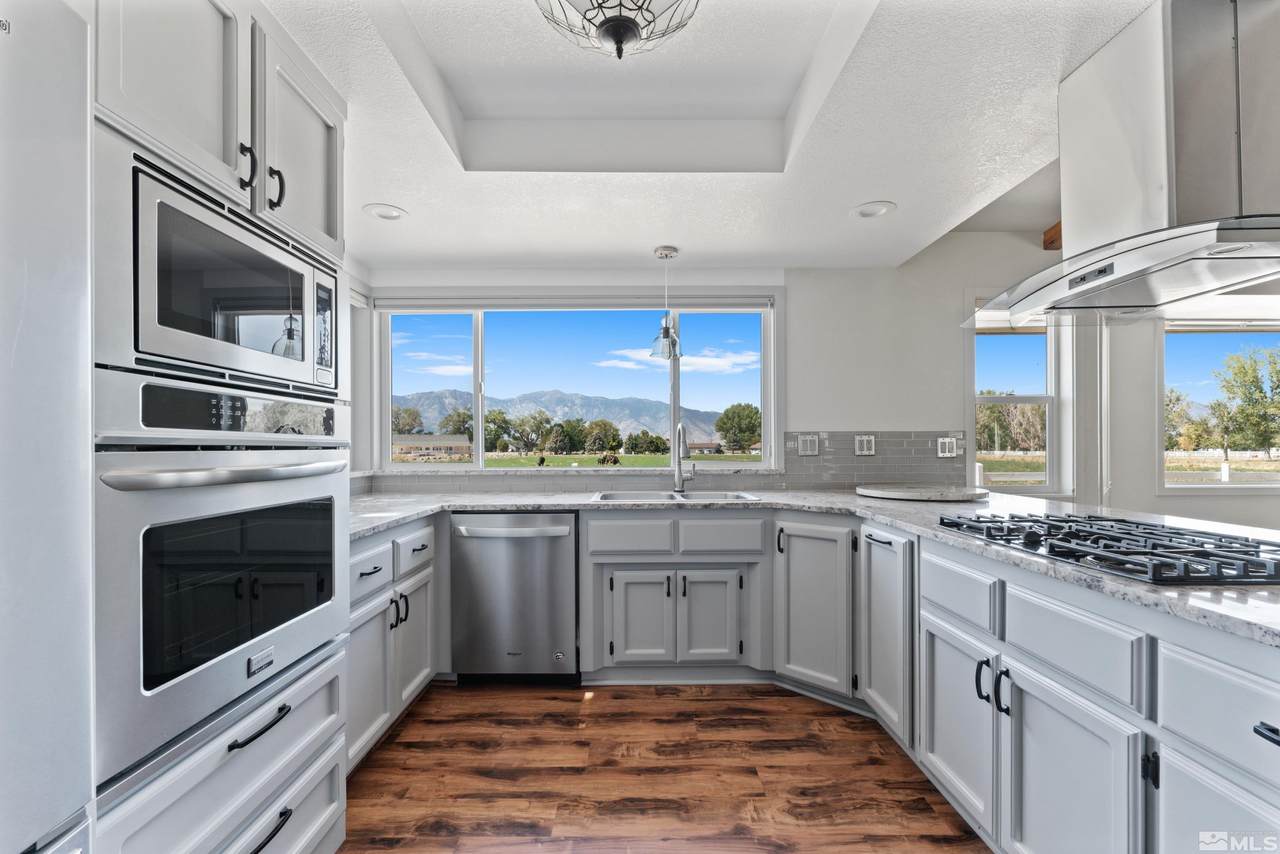 1574 Silver Spur Ct - Photo 1