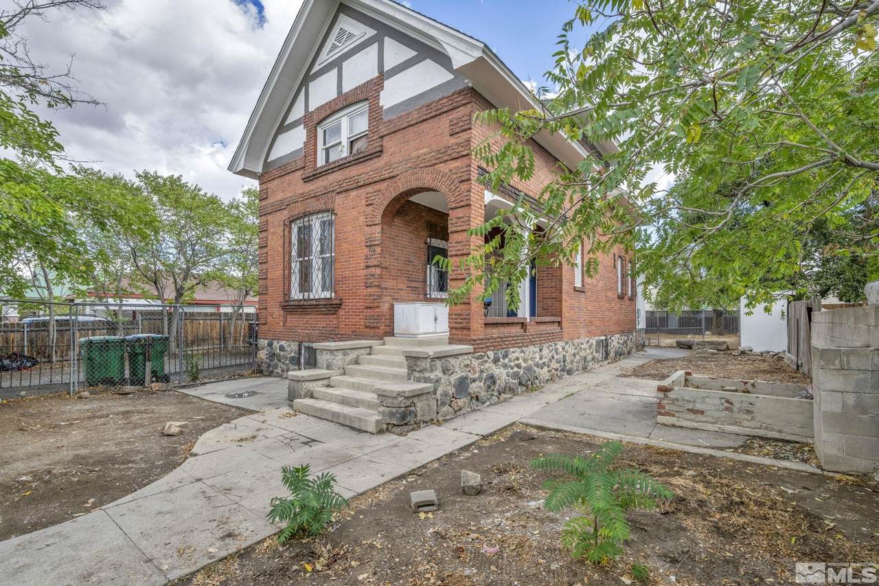 612 Quincy Street - Photo 1