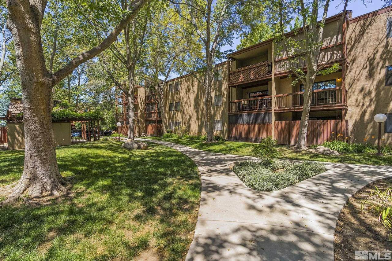 2955 Lakeside Drive - Photo 1
