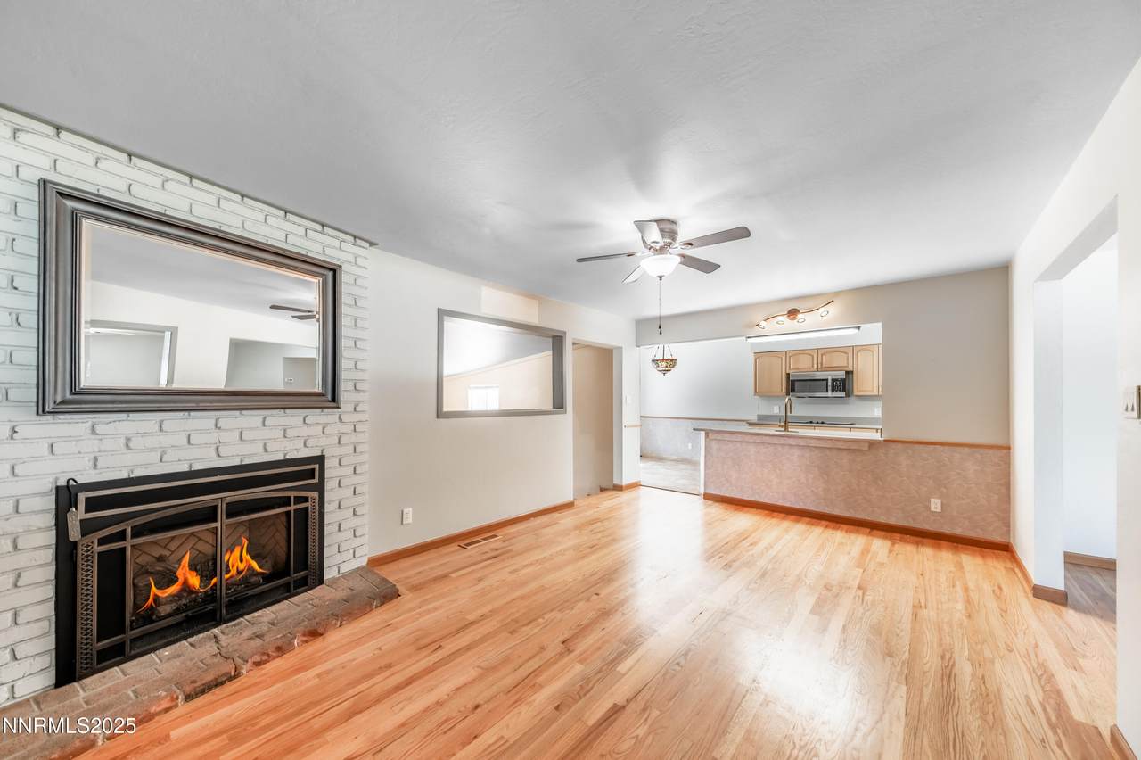 630 Sapphire Cricle - Photo 1