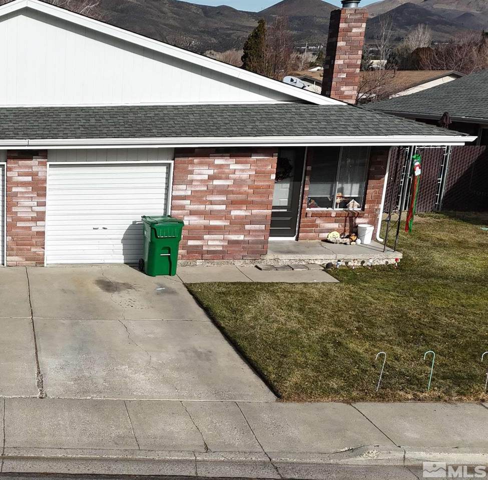 270 Hampton - Photo 1