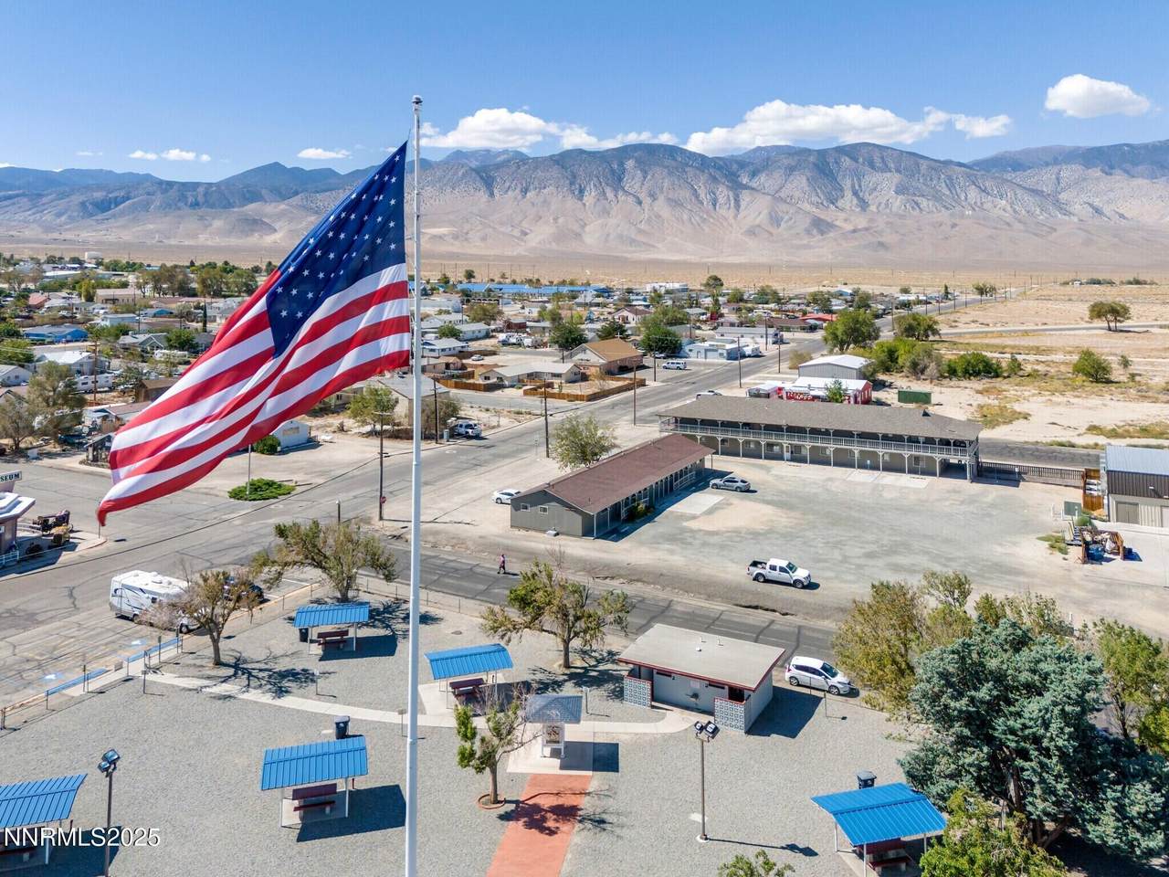 1000 C Street - Photo 1