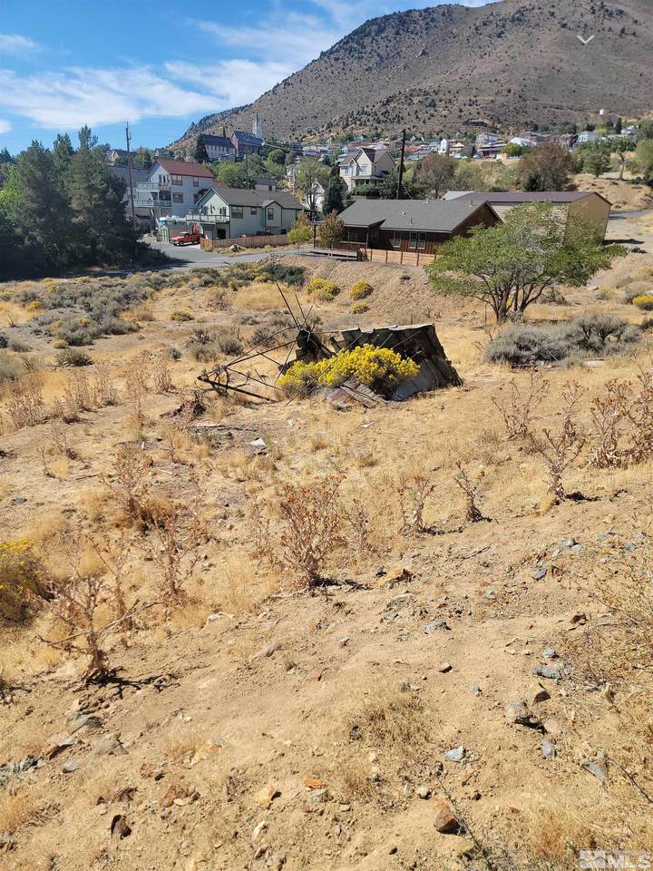 215 M - Photo 1