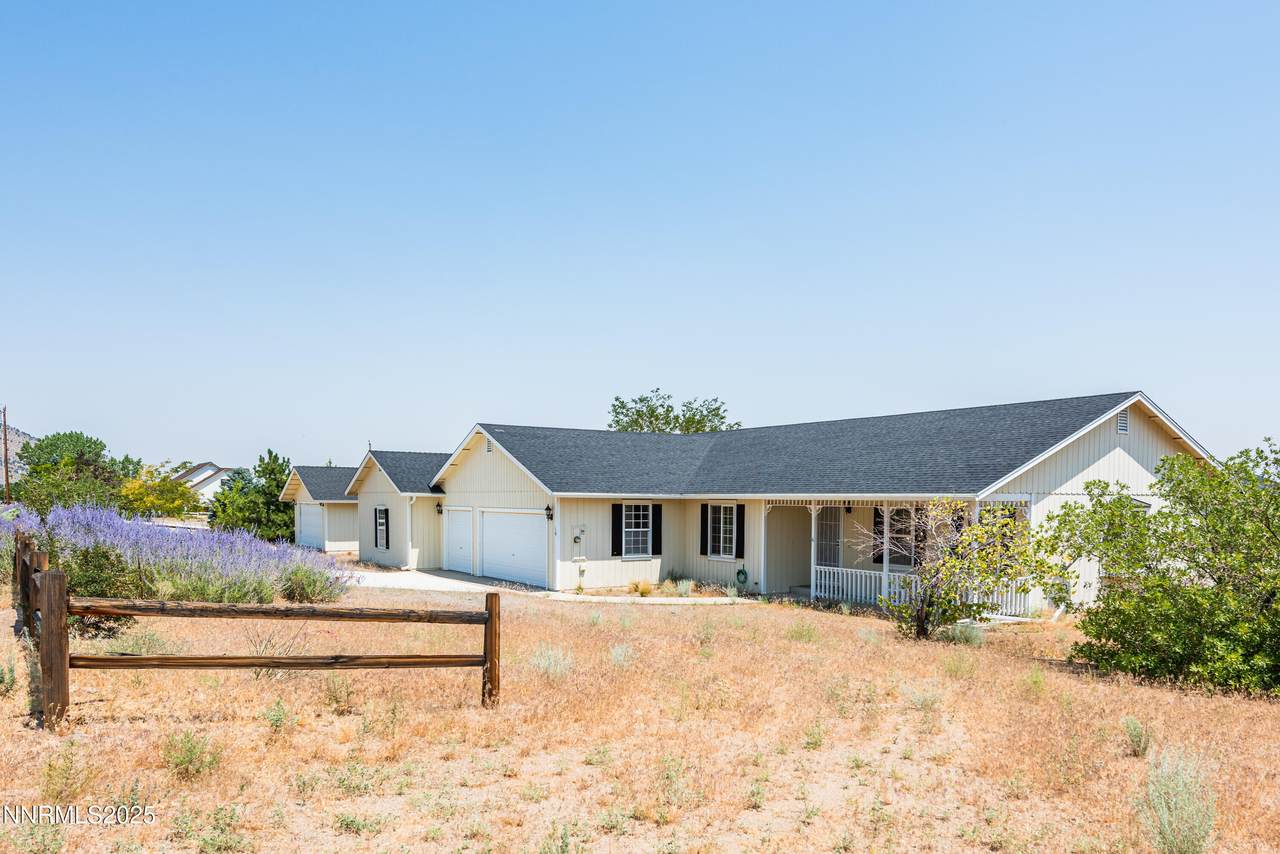 16 Colony Estates Drive - Photo 1