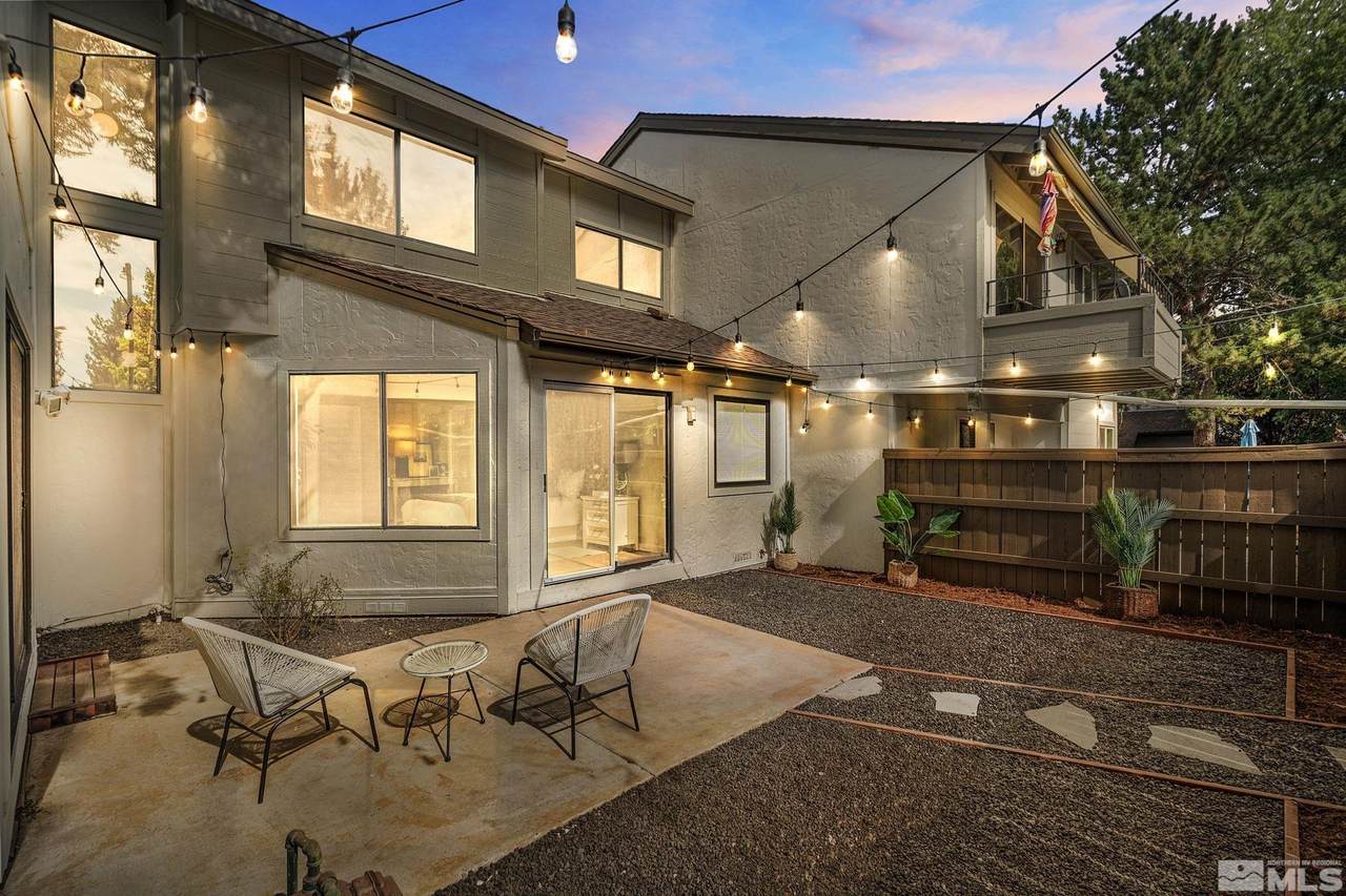 328 Lorraine Court - Photo 1