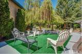 2424 Manhattan - Photo 15