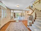2424 Manhattan - Photo 16