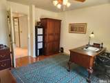 2424 Manhattan - Photo 32