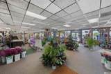 1657 Prater Way - Photo 18