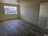 933 Woodside Drive - Photo 10