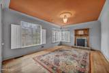 590 St Lawrence Avenue - Photo 15