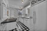 590 St Lawrence Avenue - Photo 16