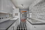 590 St Lawrence Avenue - Photo 19
