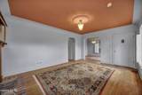 590 St Lawrence Avenue - Photo 7