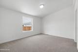 863 Jennys Lane - Photo 16
