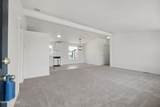 863 Jennys Lane - Photo 6