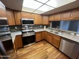 3095 Lakeside Drive - Photo 9