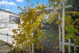 2524 Sneddon Way - Photo 32
