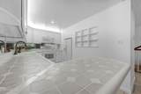 1325 Jones Street - Photo 5