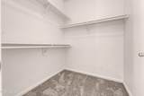900 Meadows Parkway - Photo 18
