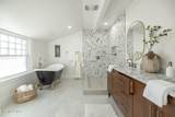 402 Robinson Street - Photo 32