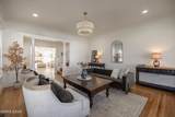 402 Robinson Street - Photo 7