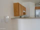 2729 Elizabeth Parkway - Photo 3