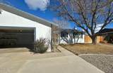 415 Sycamore Street - Photo 2