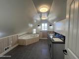 1832 H Street - Photo 14