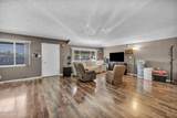 18 Prater Way - Photo 6