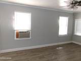 1018 E Street - Photo 4