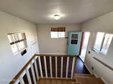 1915 Thomas Jefferson Avenue - Photo 29