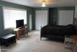 320 Reyes Way - Photo 16