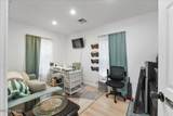 438 Pyramid Way - Photo 21