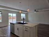 422 Seminole Drive - Photo 5