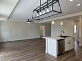422 Seminole Drive - Photo 8