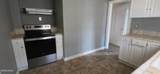 447 Vine Street - Photo 2