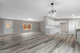 4987 Newport Court - Photo 10