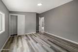 4987 Newport Court - Photo 18