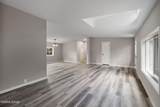 4987 Newport Court - Photo 3