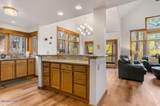 929 Northwood Boulevard - Photo 7
