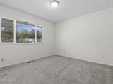 1590 York Way - Photo 23